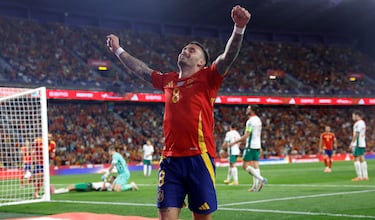 3-0. Aleix García celebra el tercer tanto.