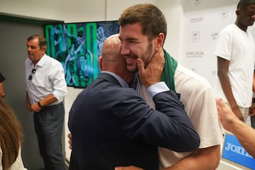 Abrazo con el presidente.