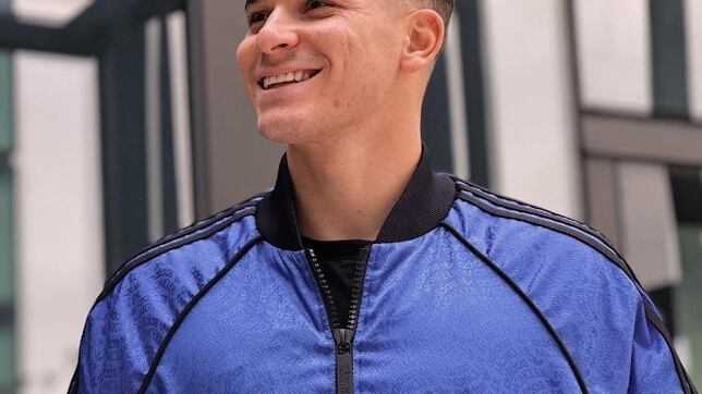 Julián Álvarez ya está en Madrid