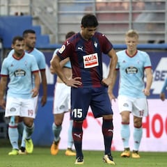 Un Celta en forma de huracán golea al Eibar en Ipurua
