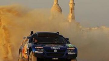 <B>BUEN COCHE.</B> Sainz se ha mostrado muy satisfecho con el rendimiento ofrecido por su coche en esta primera jornada.