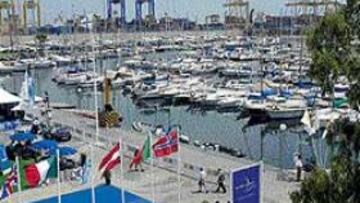 <b>PODRÍA SER LA SEDE.</B> En el Club Náutico de Valencia esperan que su nombre suene como la sede de la Copa América 2007