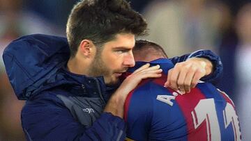 Morales acabó hundido a lágrima viva tras el pitido por el penalti fallado