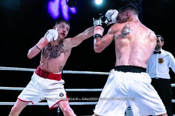 El boxeador de origen colombiano Cristian Eusse ante el argentino Facundo Arce.