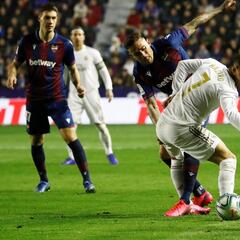 Real Madrid cae con Levante y James sigue sin jugar en LaLiga