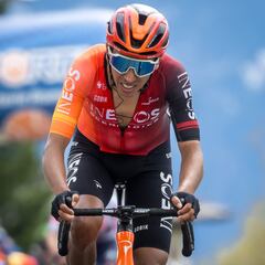 Egan Bernal vuelve a Colombia y confirma su presencia en el Tour