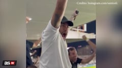 Neymar returns to Santos Stadium, complete with celebration