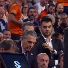 Lío en Valencia: Scariolo presenta una queja formal y retrasa el inicio de la segunda parte