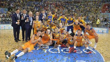 24/09/16 BALONCESTO FINAL DE LA SUPERCOPA 2106
HERBALIFE GRAN GRAN CANARIA - BARCELONA LASSA
ALGRIA CELEBRACION CAMPEON COPA TROFEO