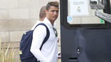 Cristiano Ronaldo, a su llegada el domingo a Los &Aacute;ngeles con la expedici&oacute;n blanca.
