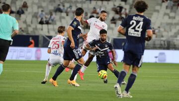 Un Olympique de Lyon espeso empata sin goles en Burdeos