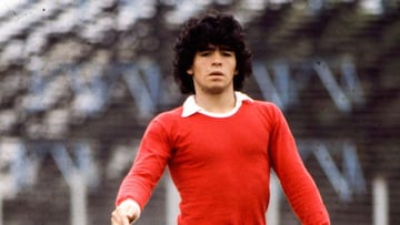 El mejor gol de la carrera de Diego Maradona con Argentinos Juniors ante Pereira.