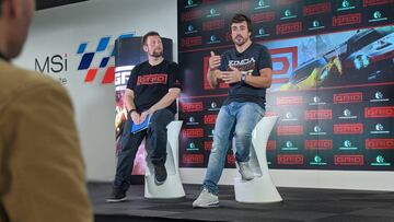 Fernando Alonso en la presentaci&oacute;n de Grid en el MSI de Madrid.