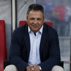 Castañeda: "La línea entre el líder positivo y el cabrón es muy fina"