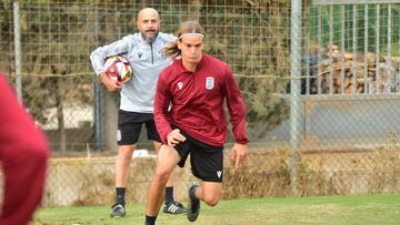 Carlos Sánchez, la novedad de Calero en la convocatoria.