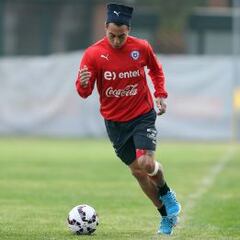 Copa América: Vargas se suma a los trabajos físicos de la Roja