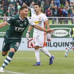 El '9' que desea el ascenso de Wanderers y el título de la UC
