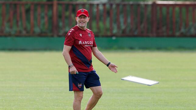 Calero, sobre la crisis de las inscripciones: “Es inadmisible, acabaremos con juveniles”