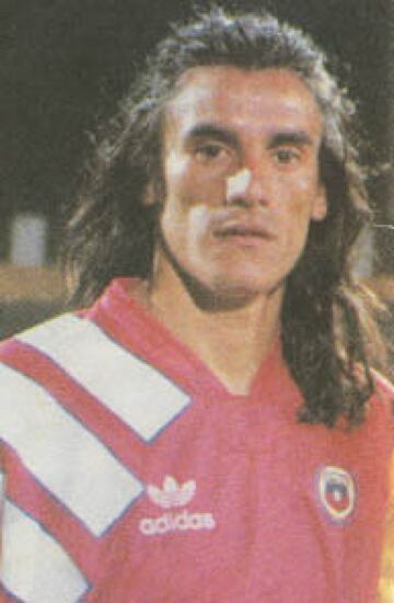 Por edad podría haber sido parte del Sudamericano de 1985, pero ahí el lateral derecho elegido fue Daniel Flores.