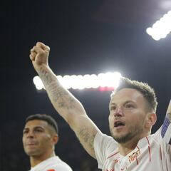 Rakitic mejora su promedio goleador en Nervión