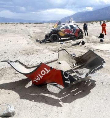 Octava etapa, Salta-Belén.  El coche del piloto francés Sebastien Loeb.