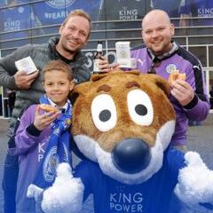 El presidente del Leicester invita a donuts y a cerveza