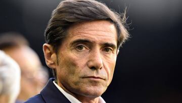 (FILES) In this file photo taken on August 24, 2019 Valencia&#039;s Spanish coach Marcelino Garcia Toral looks on during the Spanish League football match between Celta Vigo and Valencia at the Balaidos stadium in Madrid on August 24, 2019. - Valencia fir