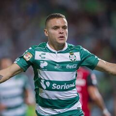 Jonathan Rodríguez reforzará al Cruz Azul