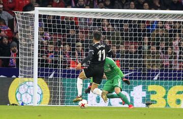 GOL 1-2 Correa