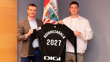 Agirrezabala renueva hasta 2027: “Un paso delante en mi carrera”