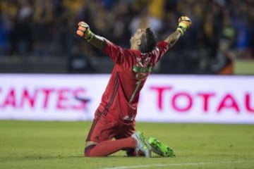 Los regiomontanos se convirtieron en el primer semifinalista, y así se vivió el ambiente en el Estadio Universitario.