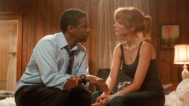 La especial petición de Denzel Washington a esta actriz antes de “andar desnudos todo el día”