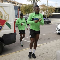 Palacios apura para llegar ante el Barça y Bigas es duda