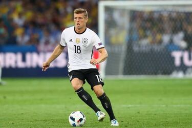 Pogba: Kroos worth 120m euros more, says Real ace's brother