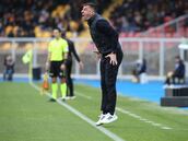 Escándalo en Italia: ¡DT de la Serie A le dio un cabezazo a lo Zidane a delantero rival!