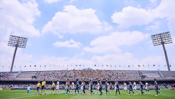 Protocolo during the 2nd round match between Pumas UNAM and Pachuca as part of the Liga BBVA MX, Torneo Apertura 2025 at Olimpico Universitario Stadium, on July 20, 2025 in Mexico City, Mexico.