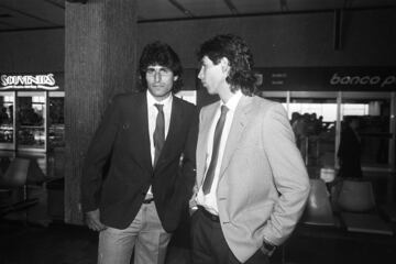 Andrés y Sachi en un aeropuerto colombiano a comienzos de la década del 90.