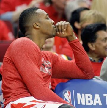 Los Rockets, en apuros. Howard y Harden no salvaron la papeleta y el factor cancha es para los Blazers.