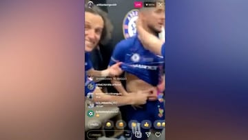 David Luiz se burla en vivo de la barriga de Eden Hazard