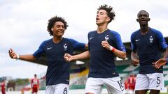 Nacionalidad: Francia | Posición: centrocampista | Club: PSG. 