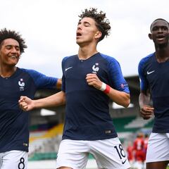 Adil Aouchiche, en la órbita del Almería