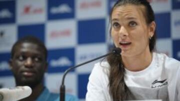 Yelena Isinbayeva en la rueda de prensa anterior a la Diamond League de Shanghai. 