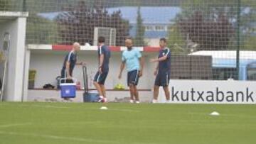 Mikel Rico, rotura muscular el primer día de trabajo