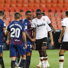 Diakhaby, de Celades: "Tras el Levante me sorprendió su enfado; al día siguiente charlamos"