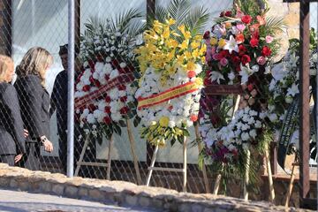 El Comité Olímpico Internacional, el Español y la Federación de Fútbol enviaron coronas en recuerdo de Blanca