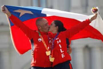 Paola Mu&ntilde;oz y Gonzalo Garrido, ambos pareja, se quedaron con el oro en ruta.