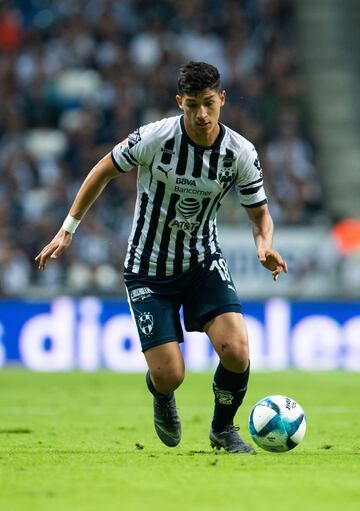 El canterano de Chivas no ha podido brillar en la delantera de Monterrey, aunque a comparación de los otros jugadores mencionados tiene menos minutos de acción