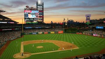 Los Phillies pretenden a Manny Machado, Patrick Corbin y Harper. En caso de hacerse de los servicios de los tres, se convierten en un contendiente en la NL.