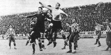 16/04/25. Partico Copa del Rey, semifinales. Estadio Les Corts. Barcelona-Atlético de Madrid. Primer enfrentamiento de la historia de ambos equipos.