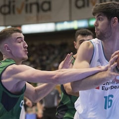 Santi Yusta se reivindica en el Real Madrid de las lesiones